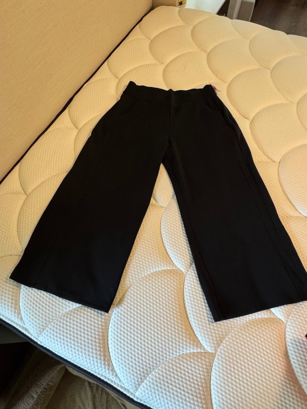 NWT Spanx AirEssentials Wide Leg Pants Black 1X PETITE